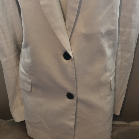 Off white button down linen jacket for women - Picture 2 of 5